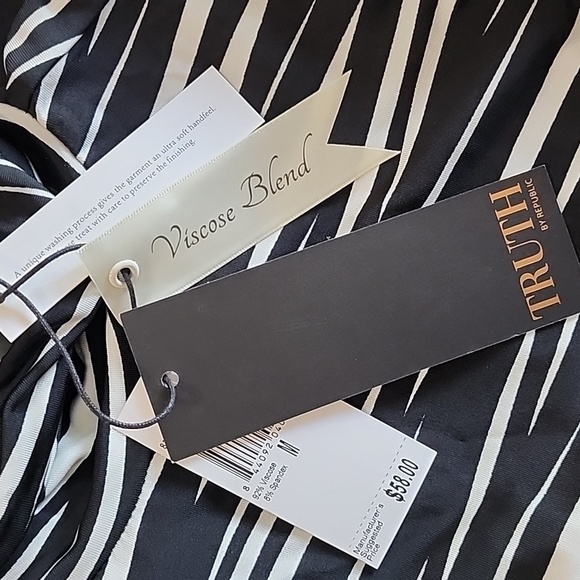 Truth By Republic Zebra Print Long Sleeve Viscose Blend Turtleneck Top NWT - Picture 7 of 8